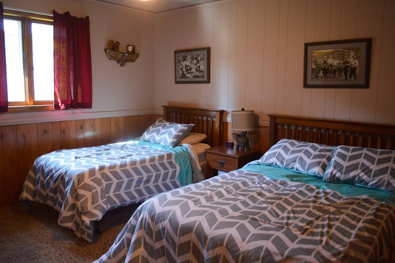 Nitschke'S Northern Resort Миноккуа Экстерьер фото
