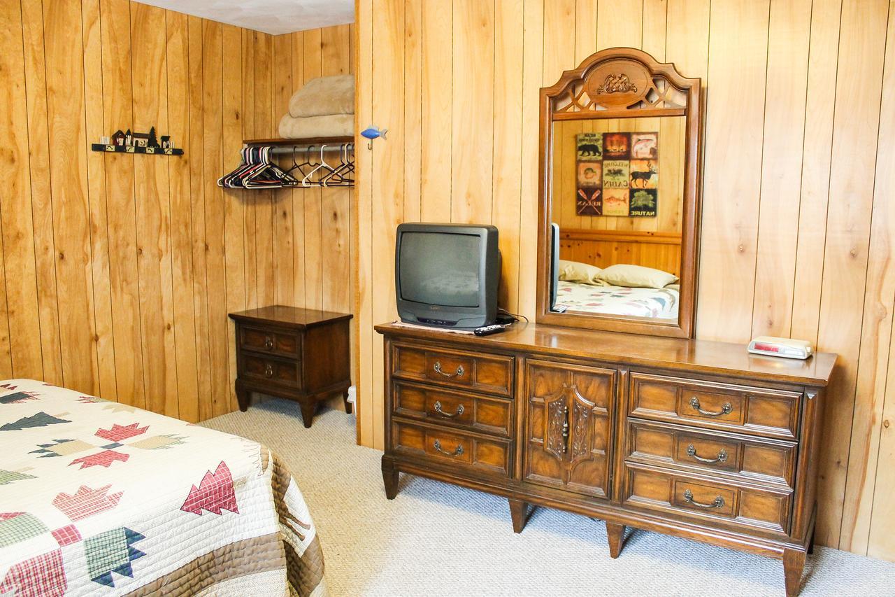 Nitschke'S Northern Resort Миноккуа Экстерьер фото
