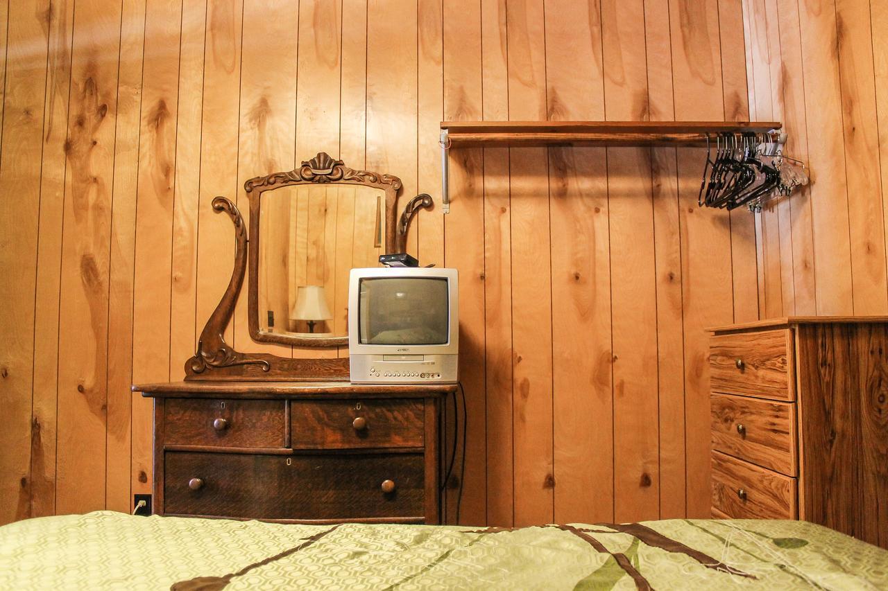 Nitschke'S Northern Resort Миноккуа Экстерьер фото