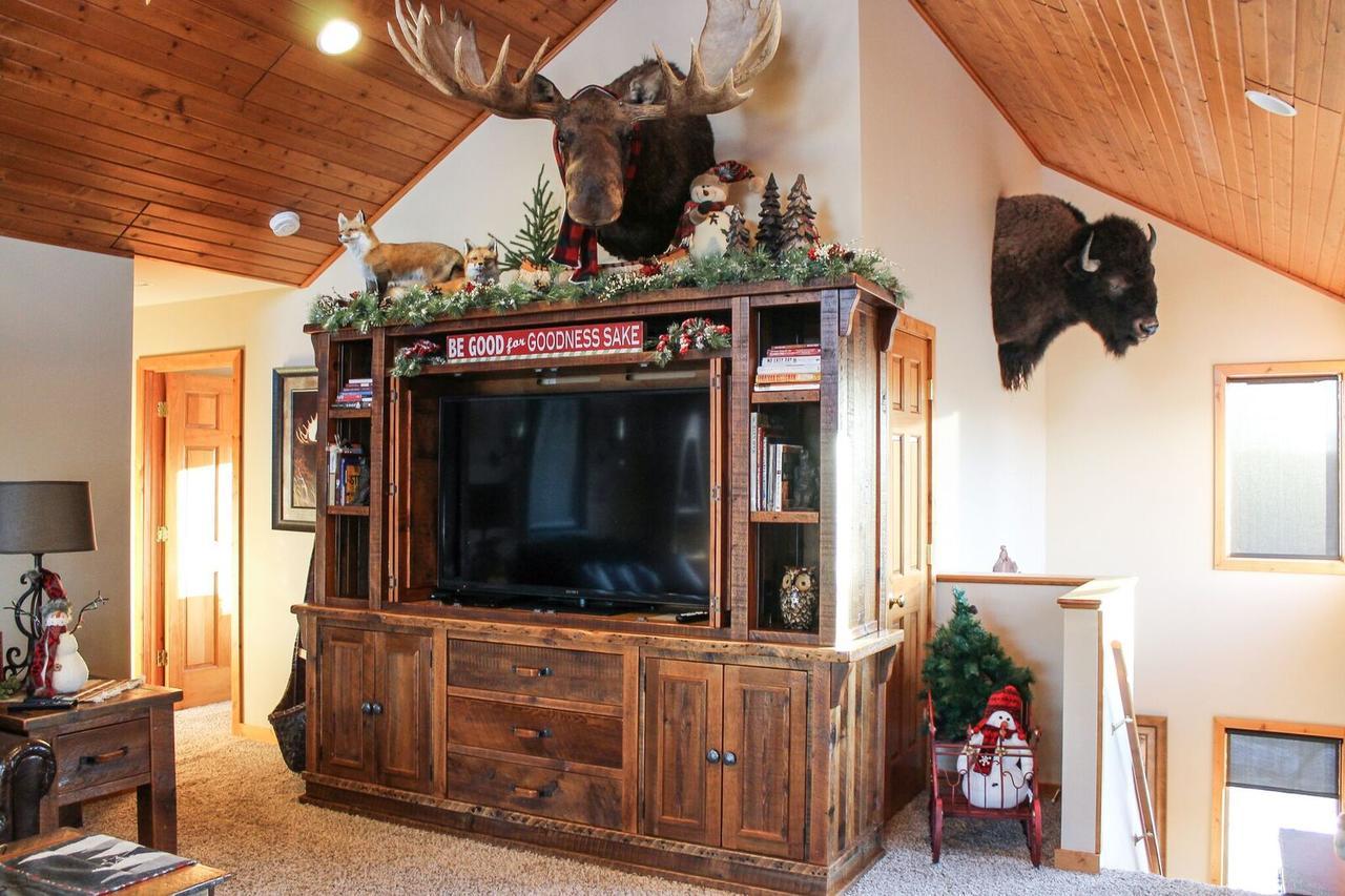 Nitschke'S Northern Resort Миноккуа Экстерьер фото
